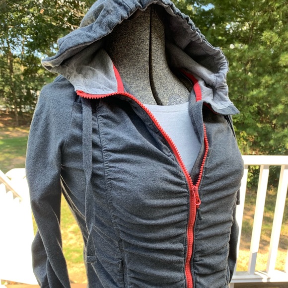 Active Ruched Zip-Up - Picture 2 of 3